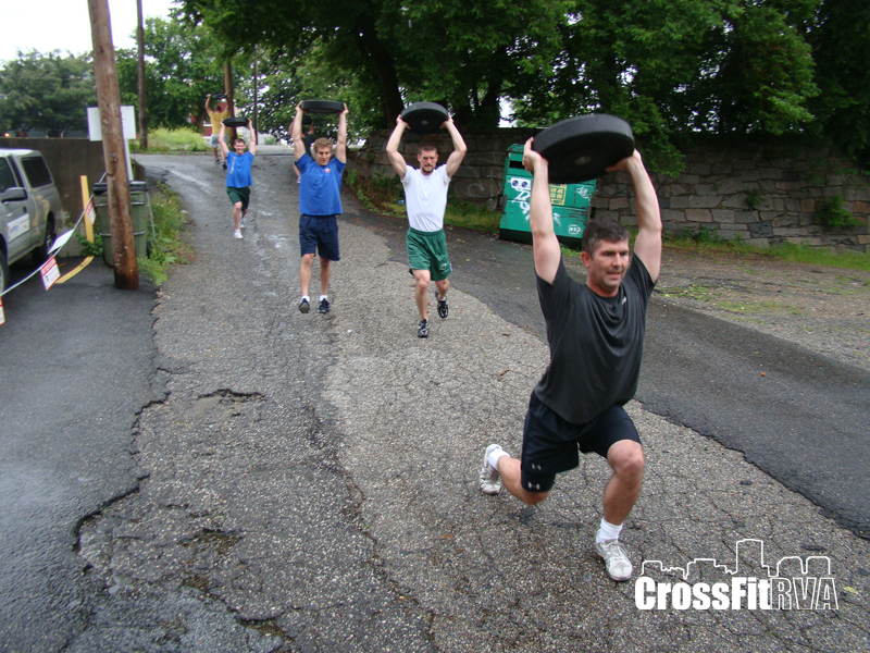 crossfit, fitness, gym, richmond, rva, overhead lunges